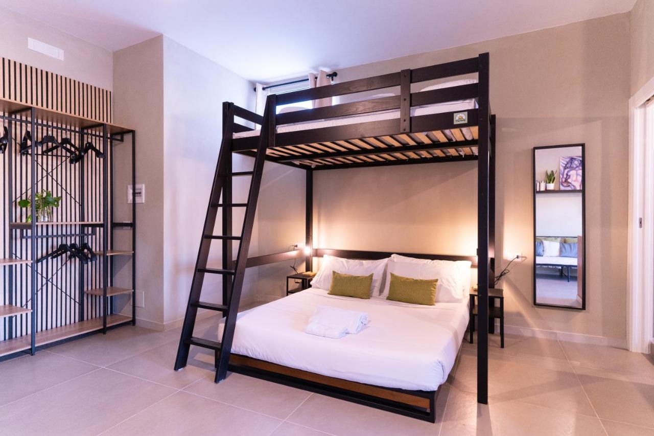 Tiny Daisy House Appartement Naples